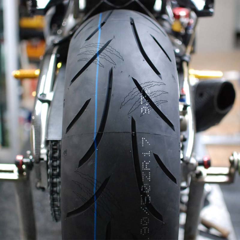 Kingtyre K97 Racing Tire Mounted on Sport Bike